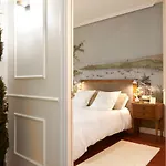 Apartment Deluxe Apt-views To Historic Maria Cristina
