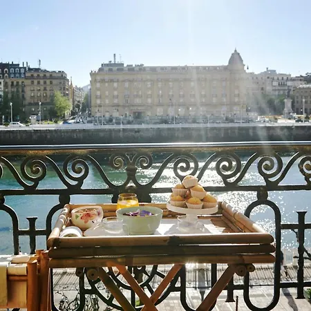 Apartamento Deluxe Apt-views To Historic Maria Cristina San Sebastián