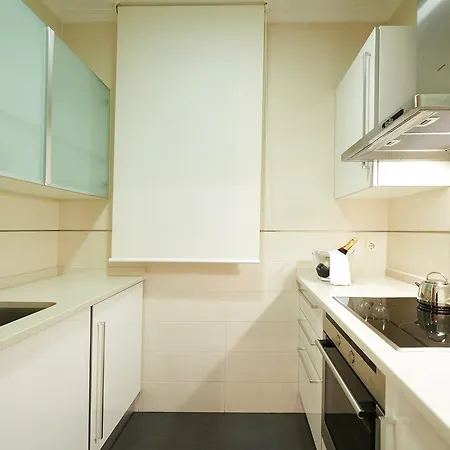 Deluxe Apt-views To Historic Maria Cristina Apartamento